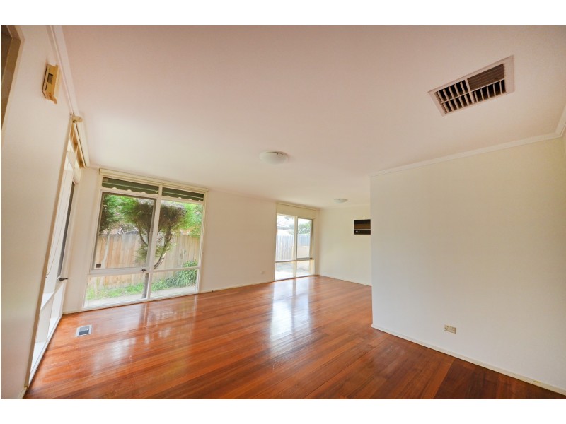 37 Ranfurlie Drive, Glen Waverley VIC 3150
