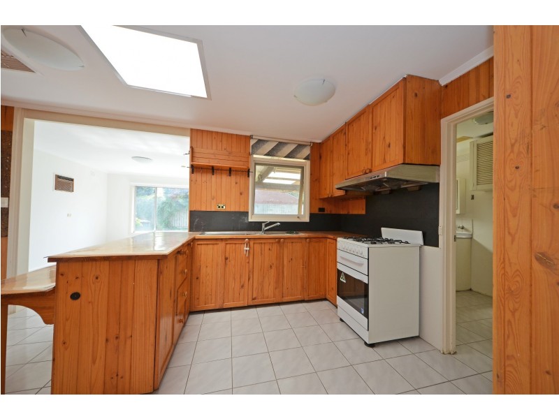 37 Ranfurlie Drive, Glen Waverley VIC 3150