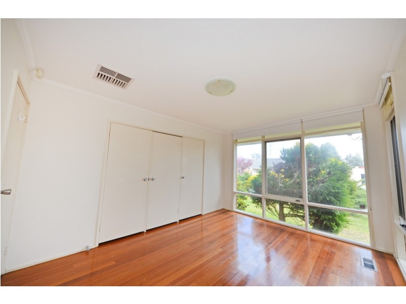 37 Ranfurlie Drive, Glen Waverley VIC 3150