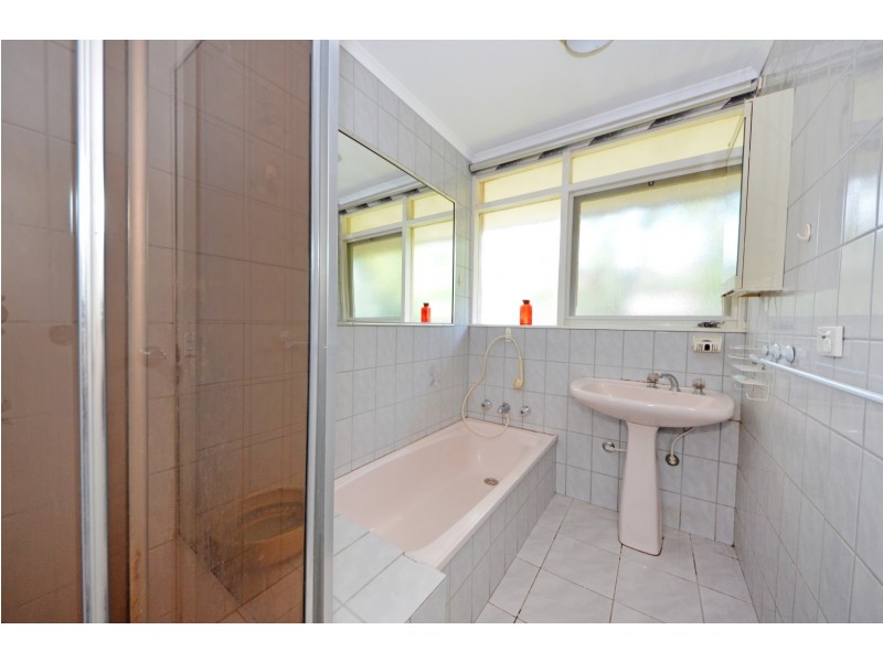 37 Ranfurlie Drive, Glen Waverley VIC 3150
