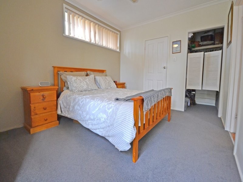 22 Mandowie Road, Glen Waverley VIC 3150