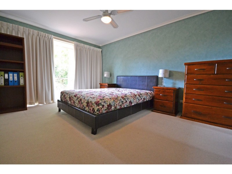 48 Edgerton Road, Mitcham VIC 3132