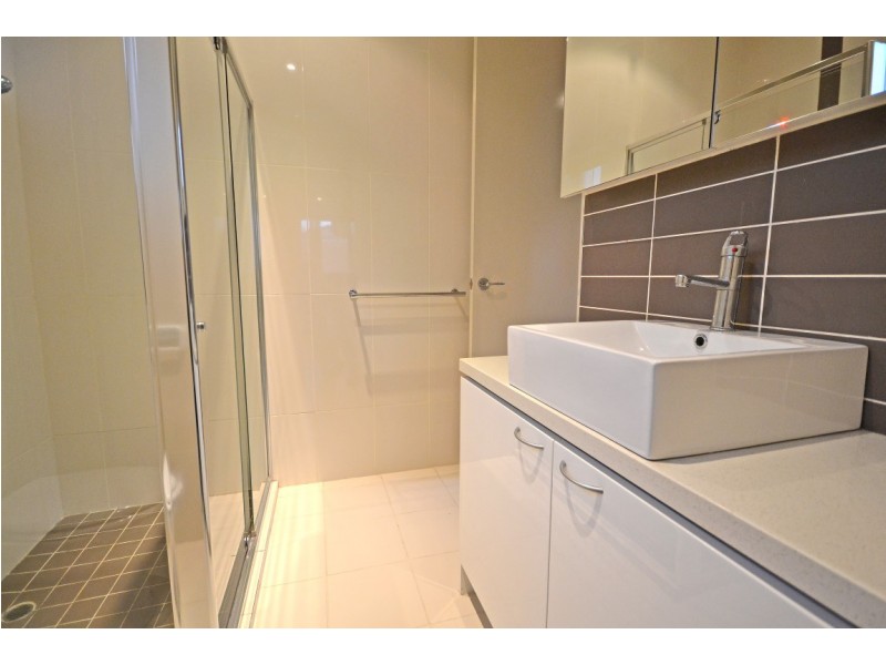 2/7 Newton Street, Chadstone VIC 3148