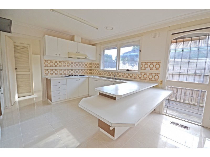 39 Middleborough Road, Burwood VIC 3125