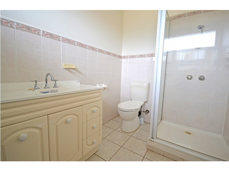 39 Middleborough Road, Burwood VIC 3125