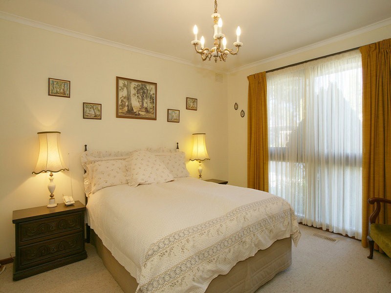 27 Vogue Avenue, Vermont South VIC 3133