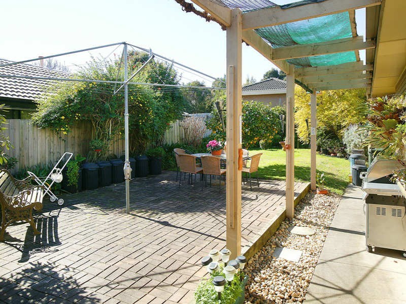 27 Vogue Avenue, Vermont South VIC 3133