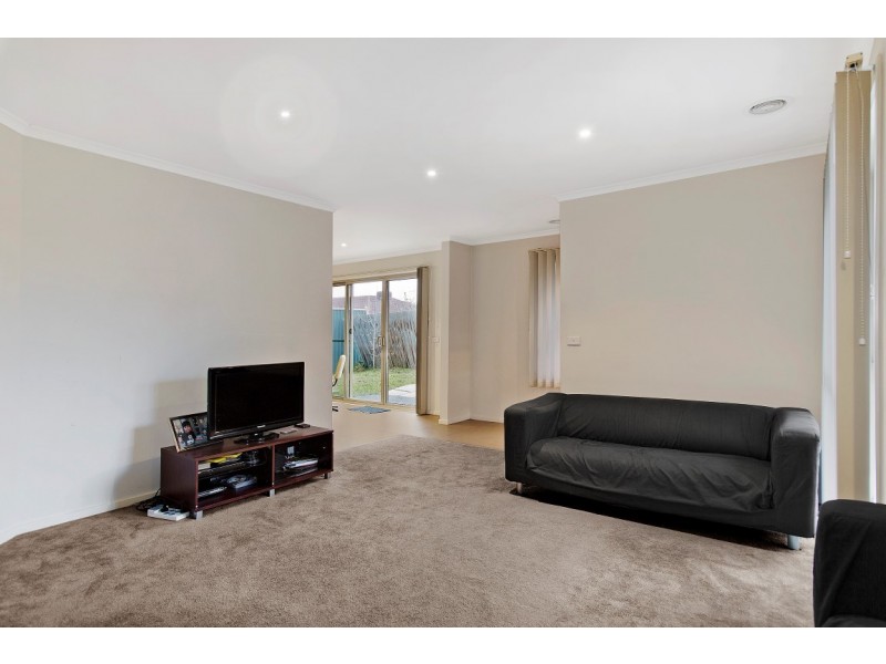 2/21 Seaview Crescent, Mulgrave VIC 3170