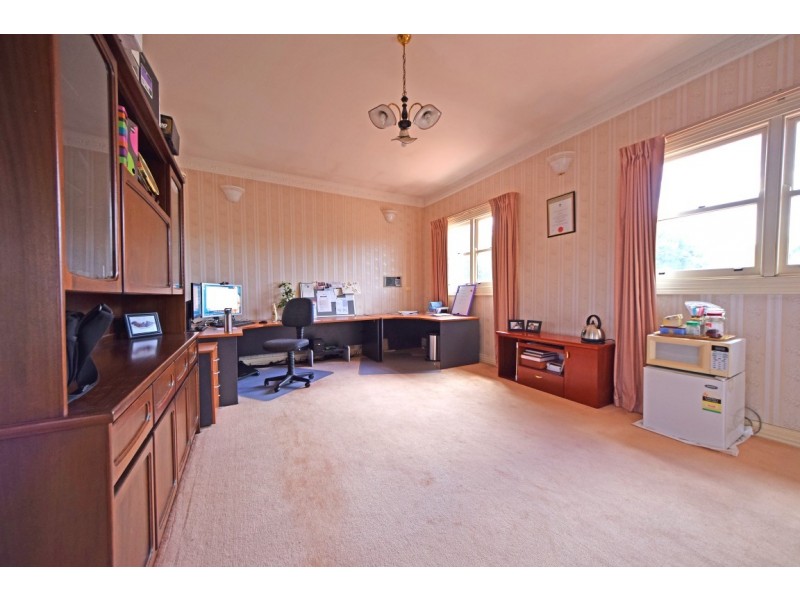 1 Glencroft Terrace, Wheelers Hill VIC 3150