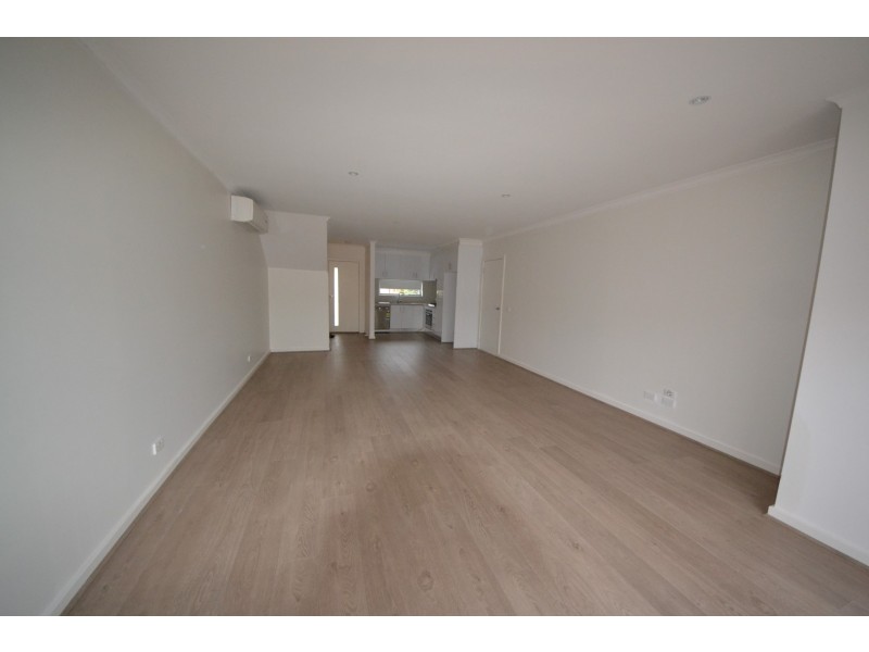 5a Stella Avenue, Noble Park VIC 3174