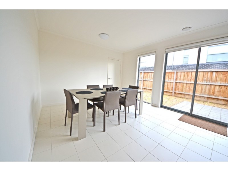 7 Peterleigh Place, Mulgrave VIC 3170