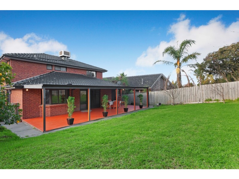 198 Outlook Drive, Dandenong North VIC 3175