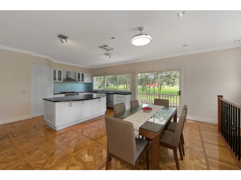 4A Peak Street, Malvern East VIC 3145