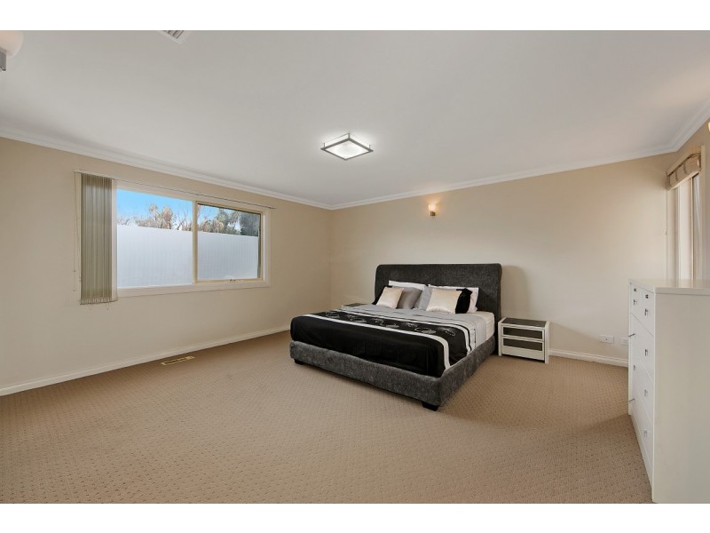 4A Peak Street, Malvern East VIC 3145