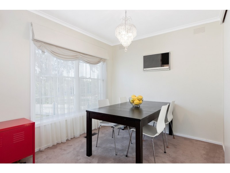 76 Glen Tower Drive, Glen Waverley VIC 3150