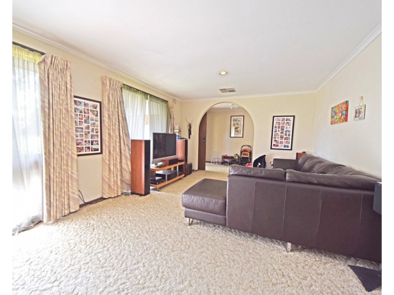 32 Melissa Grove, Vermont South VIC 3133