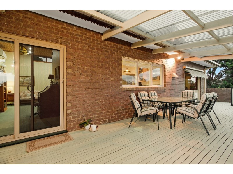 28 Loretta Avenue, Wheelers Hill VIC 3150