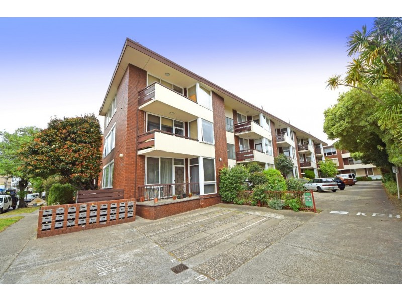 27/327 Orrong Road, St Kilda East VIC 3183