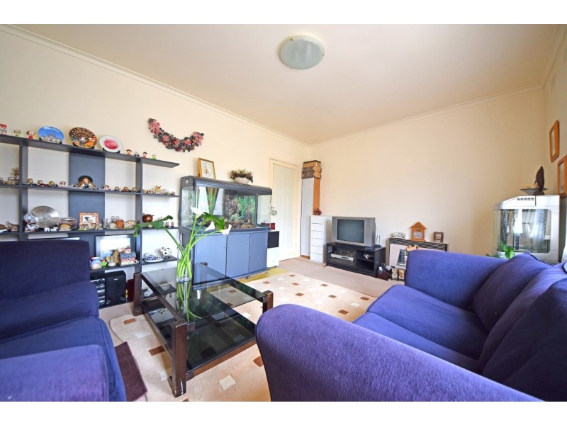 27/327 Orrong Road, St Kilda East VIC 3183