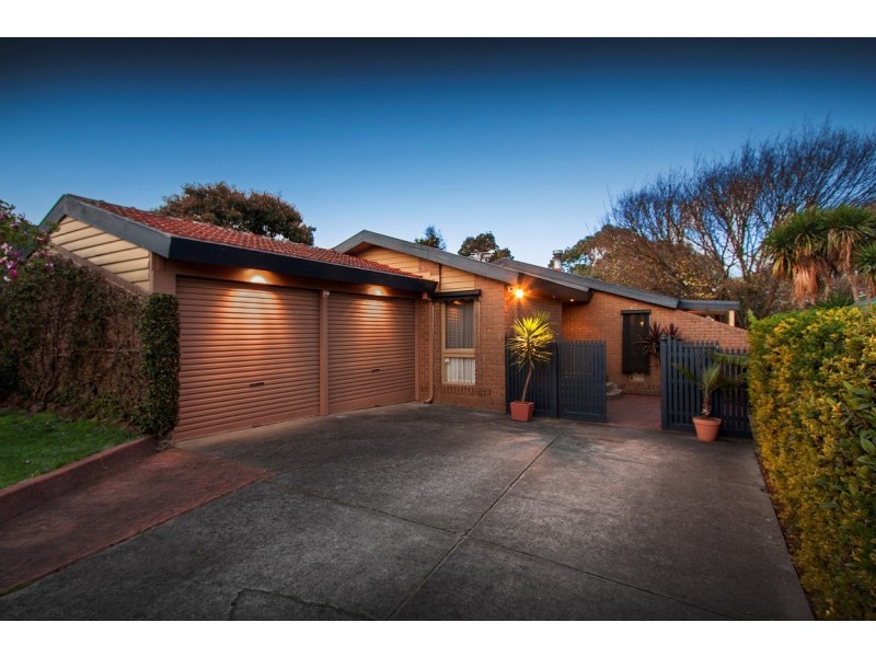 8 Davington Court, Wantirna VIC 3152