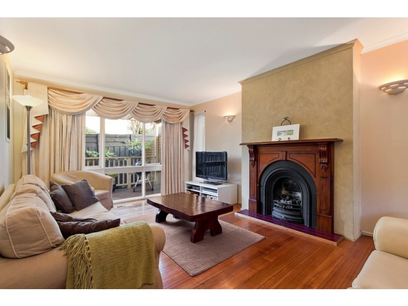 8 Davington Court, Wantirna VIC 3152