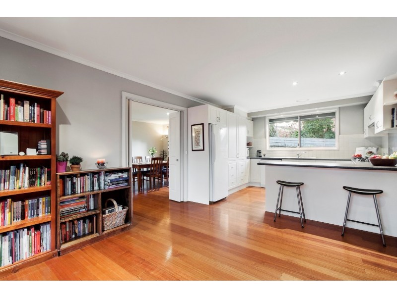 8 Davington Court, Wantirna VIC 3152