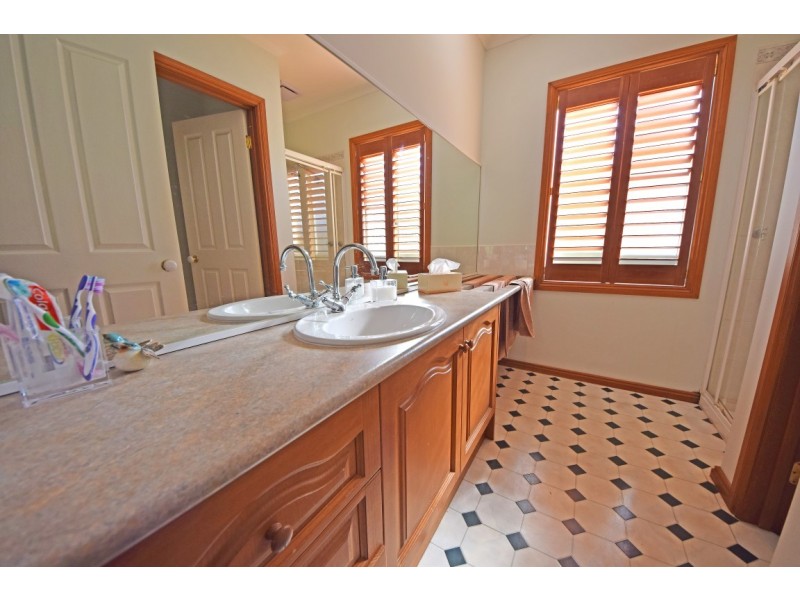 23 Dalmatia Court, Rowville VIC 3178