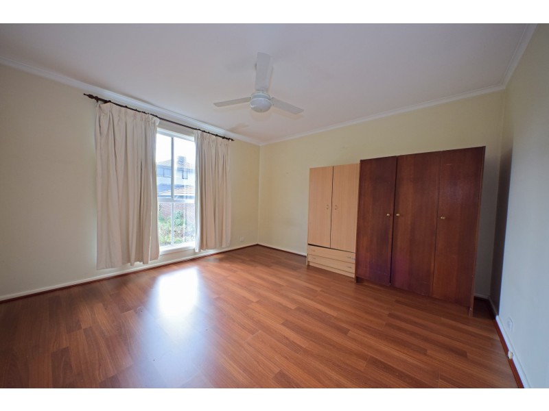 38 Illuka Crescent, Mount Waverley VIC 3149