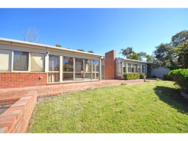 8 Pontford Court, Wheelers Hill VIC 3150
