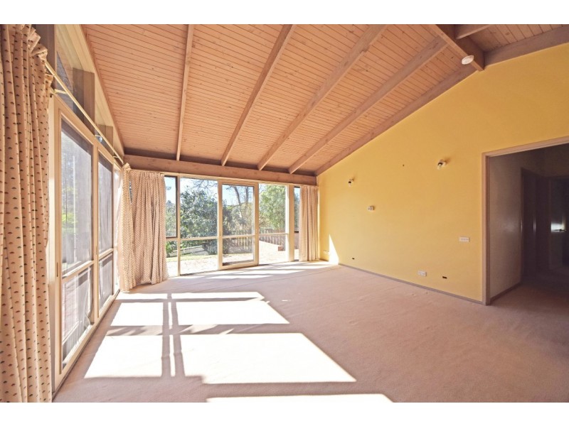 8 Pontford Court, Wheelers Hill VIC 3150