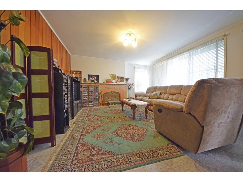 1 Tamala Avenue, Notting Hill VIC 3168