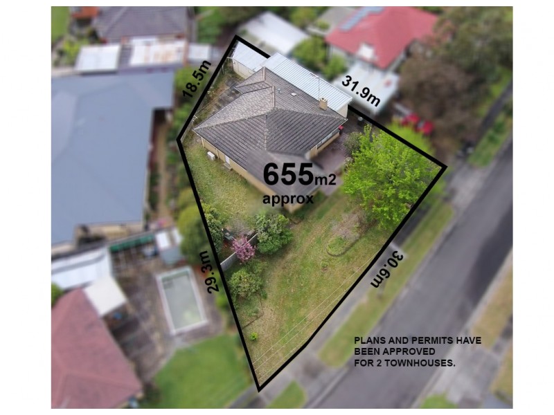 1 Tamala Avenue, Notting Hill VIC 3168