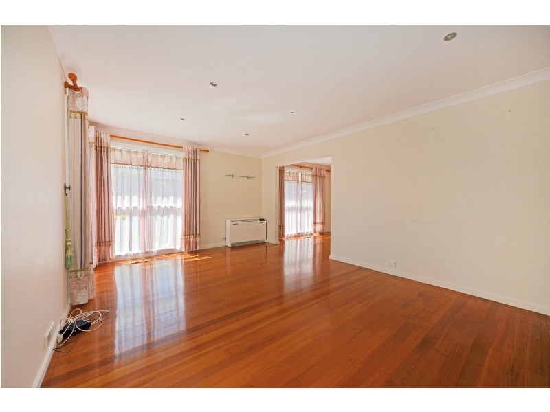 14 Nicholas Avenue, Glen Waverley VIC 3150