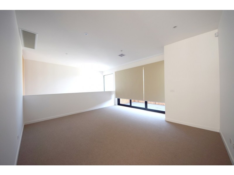 31 Ellsworth Crescent, Camberwell VIC 3124