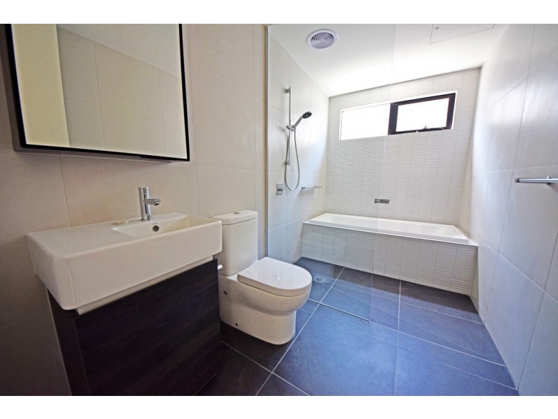 31 Ellsworth Crescent, Camberwell VIC 3124
