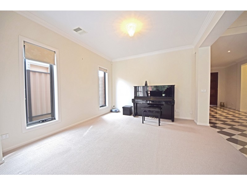 25 Halliday Street, Mount Waverley VIC 3149