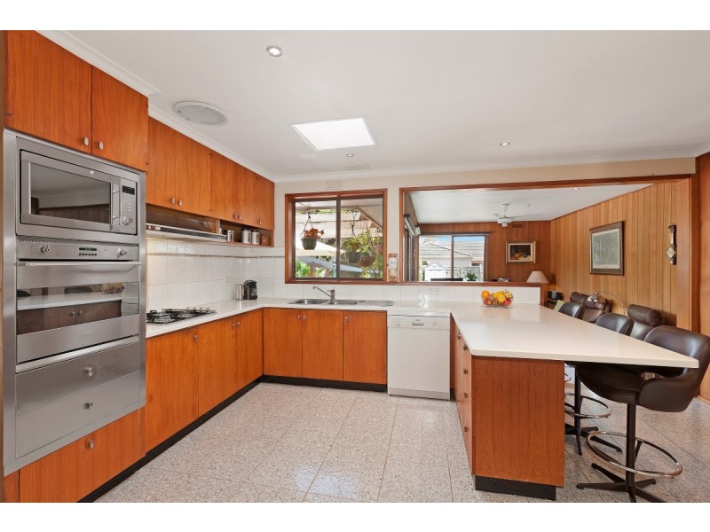 41 Margate Crescent, Glen Waverley VIC 3150