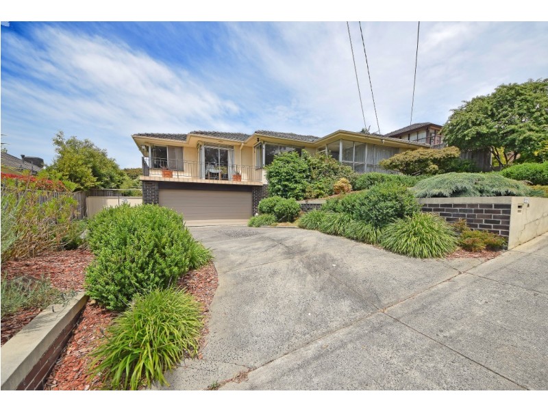 70 Wilson Road, Glen Waverley VIC 3150