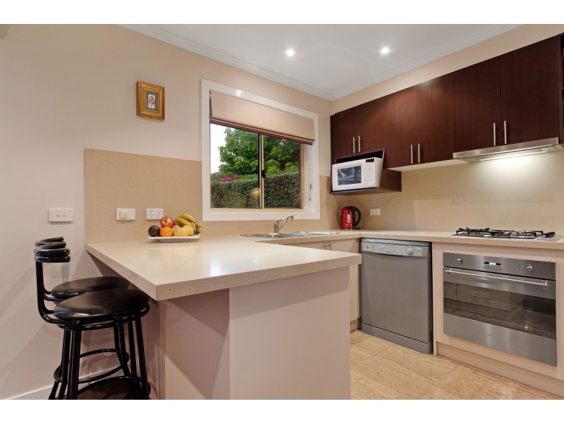 74 Callaghan Avenue, Glen Waverley VIC 3150