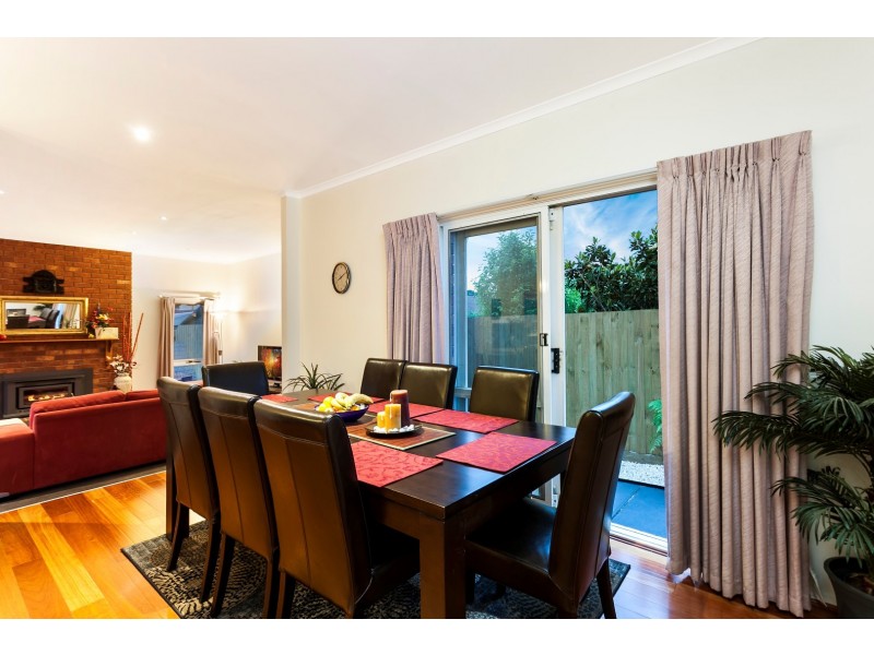 8 Talwood Court, Burwood East VIC 3151