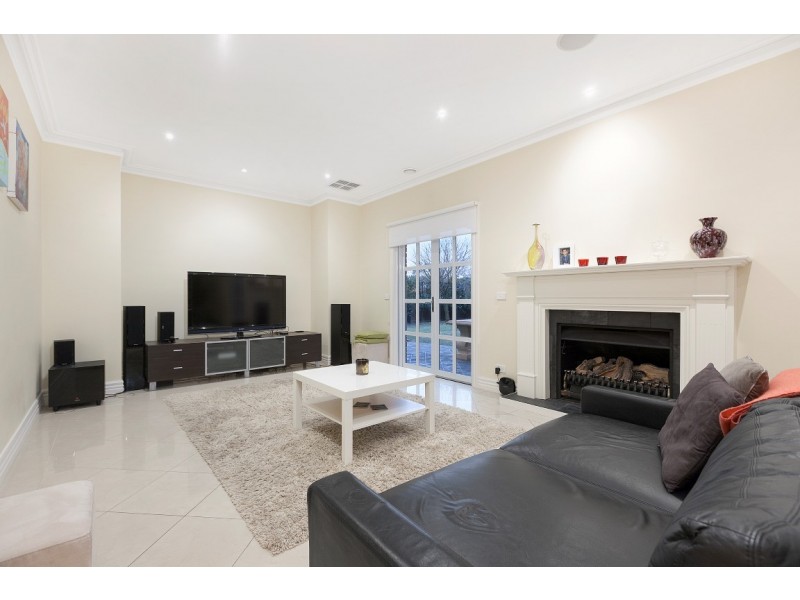 21 Teofilo Drive, Lysterfield VIC 3156