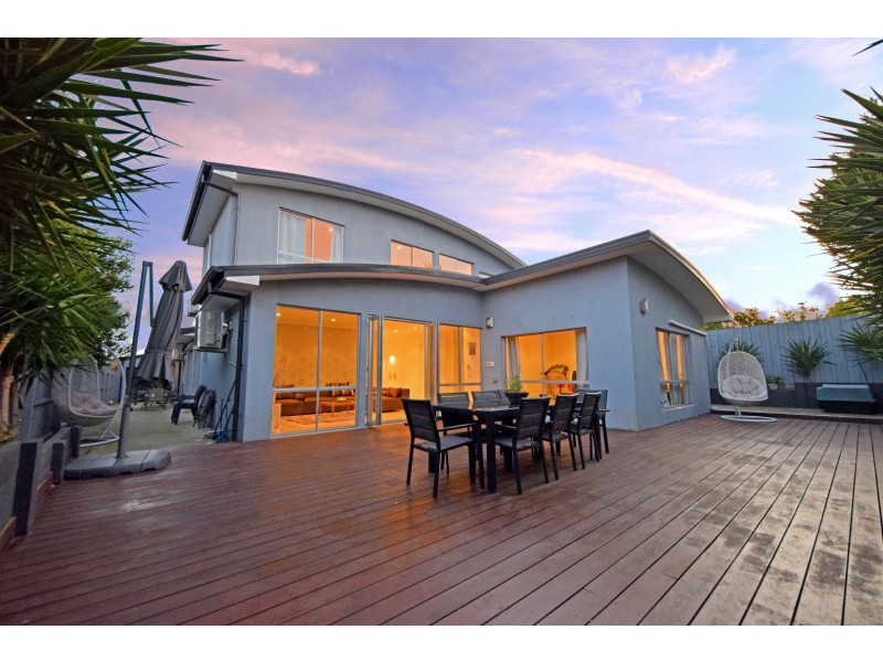 19 Cash Grove, Mount Waverley VIC 3149