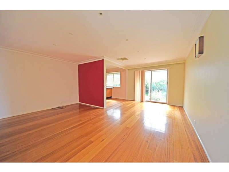 6 Strada Crescent, Wheelers Hill VIC 3150