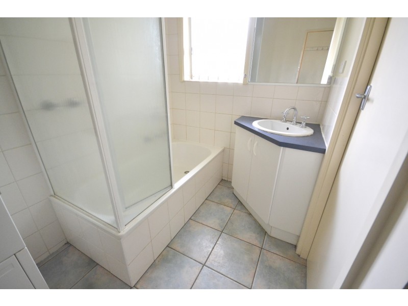 2/5 Browning Avenue, Clayton South VIC 3169