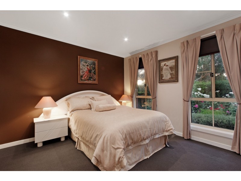 74 Callaghan Avenue, Glen Waverley VIC 3150