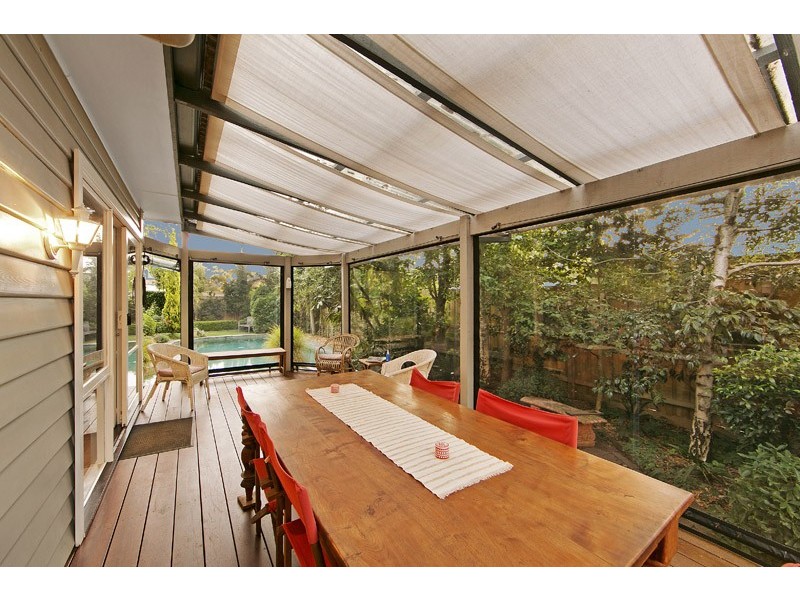 12 Mackintosh Road, Wheelers Hill VIC 3150