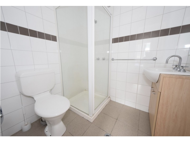 B16E/662 Blackburn Road, Notting Hill VIC 3168