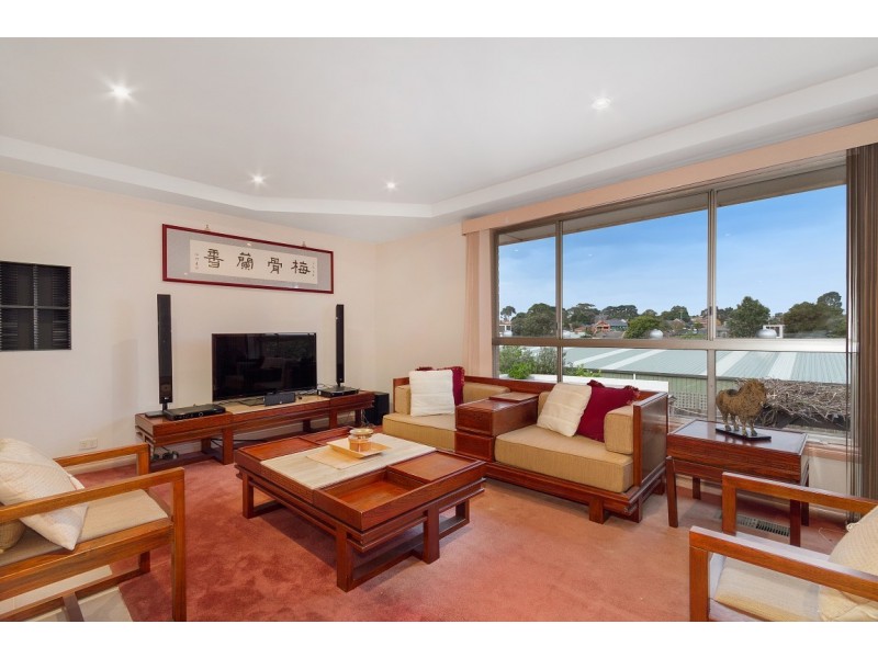 24 Kiers Avenue, Mount Waverley VIC 3149