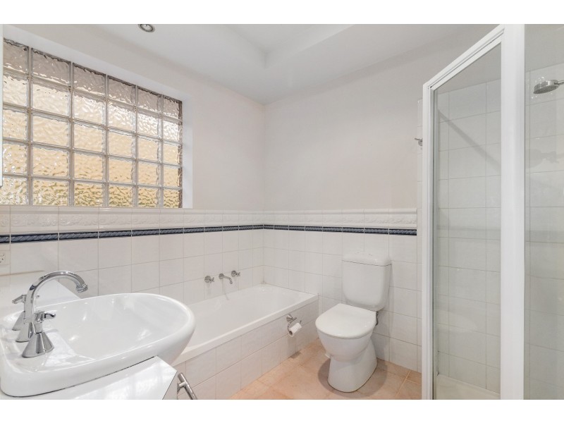 24 Kiers Avenue, Mount Waverley VIC 3149