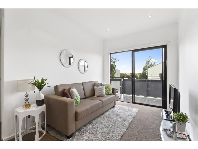 17/1 Eucalyptus Mews, Notting Hill VIC 3168